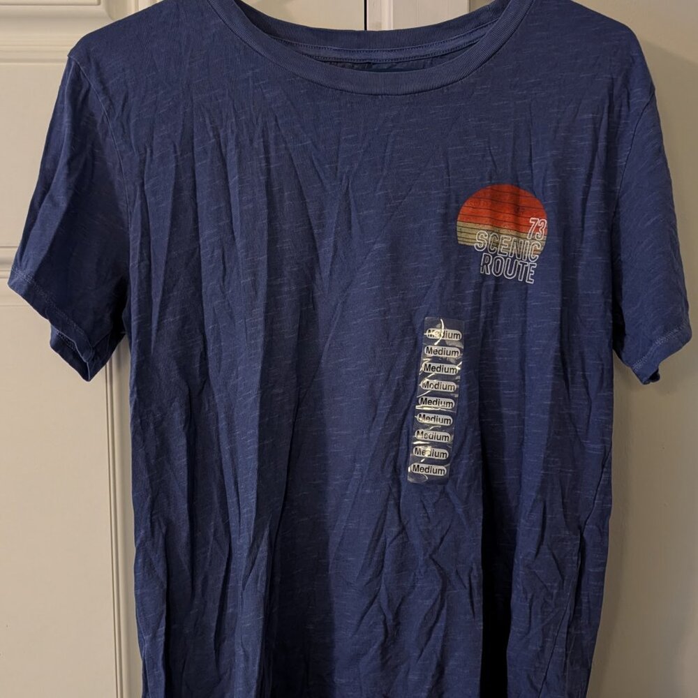 Women's Lightweight Billabong T-shirt Medium